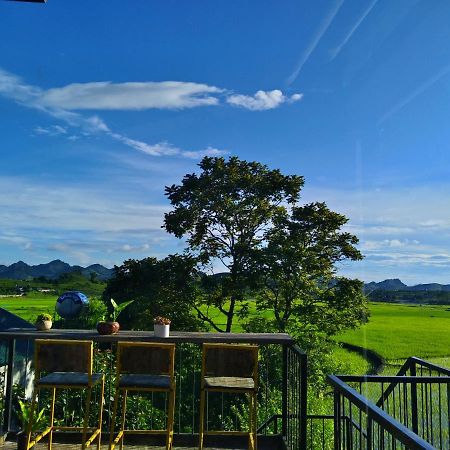 Bed and Breakfast Savana Moc Chau Exterior foto